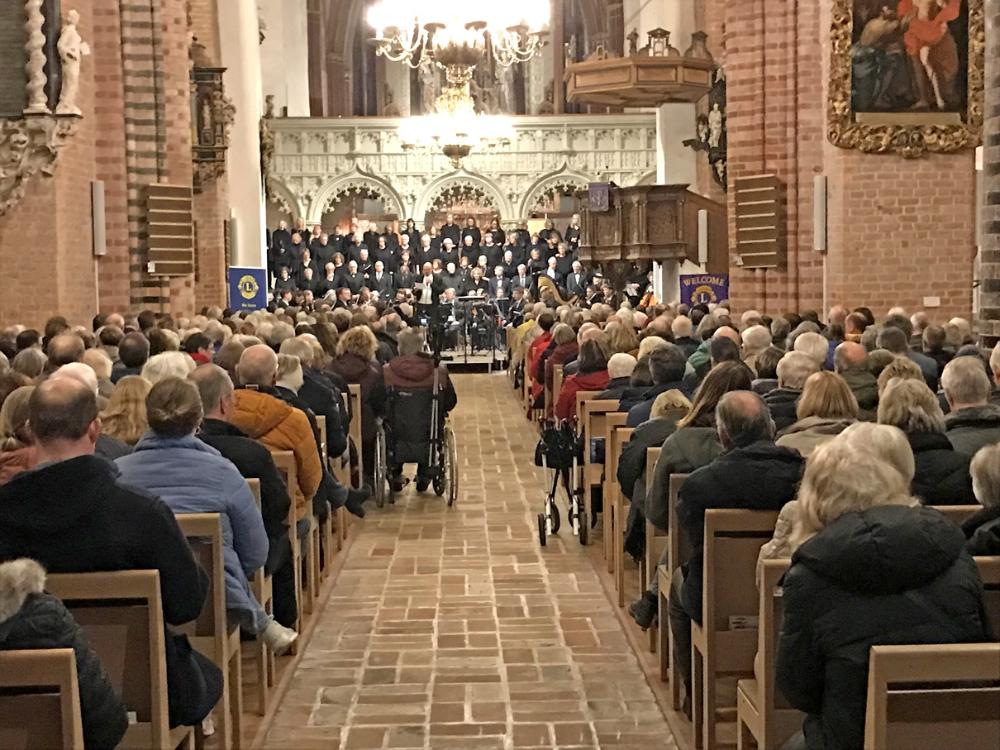 Lions Benefizkonzert 2023 | Großartige Kulisse im Schleswiger Dom